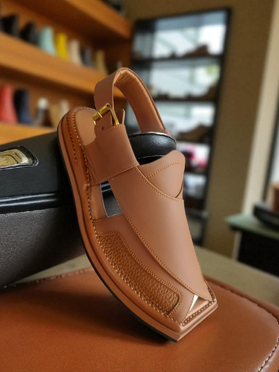 KIPTAN CHAPPAL
